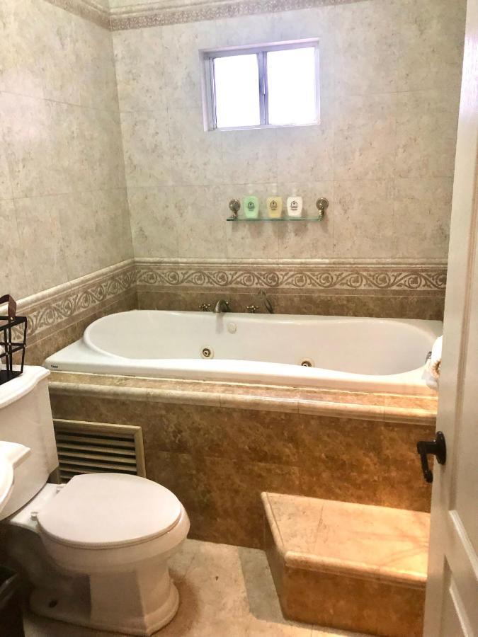 Vila Casa Bonita Cerca De Zona Dorada Mexicali Exteriér fotografie